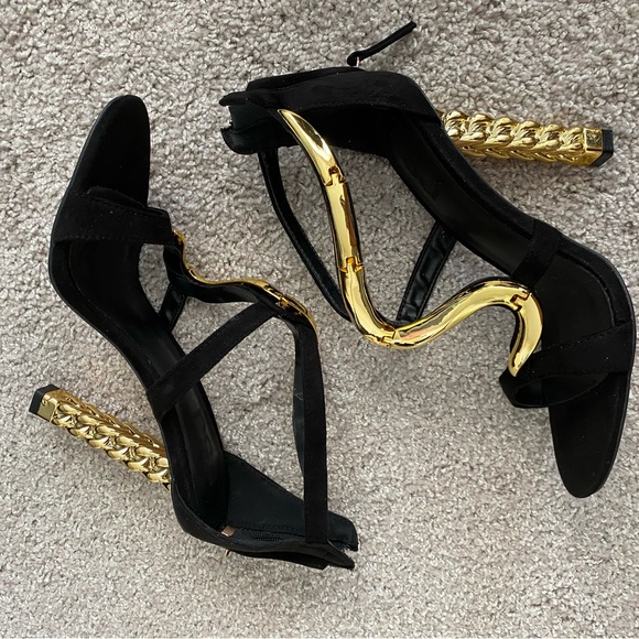 FSJ Heels - Picture 3 of 9